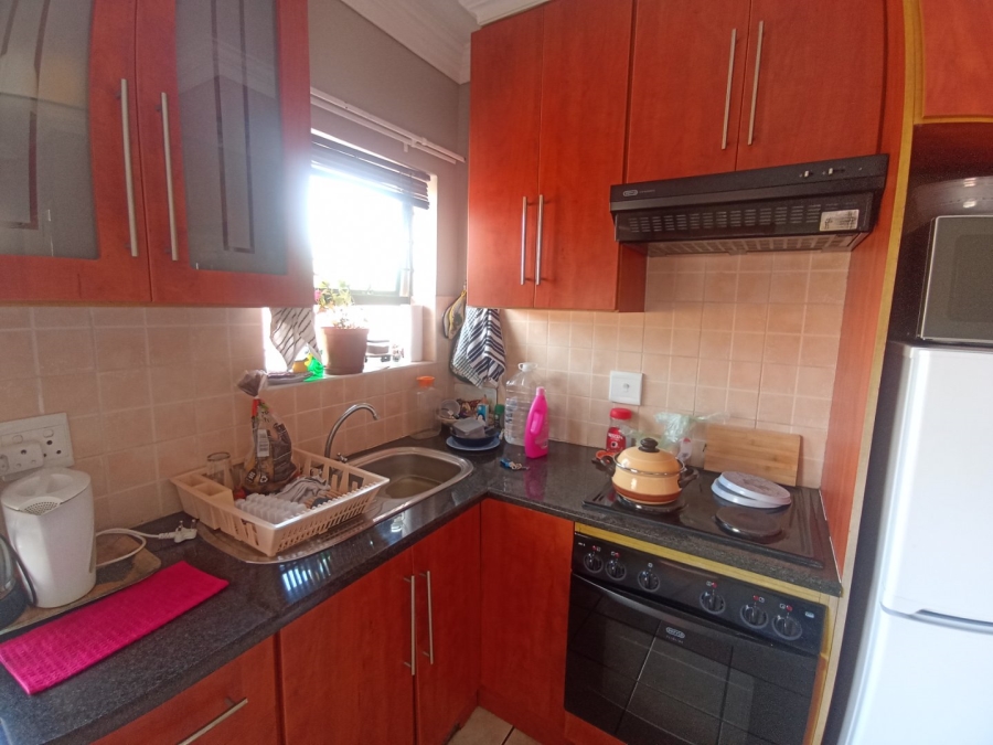 To Let 2 Bedroom Property for Rent in Bult South North West